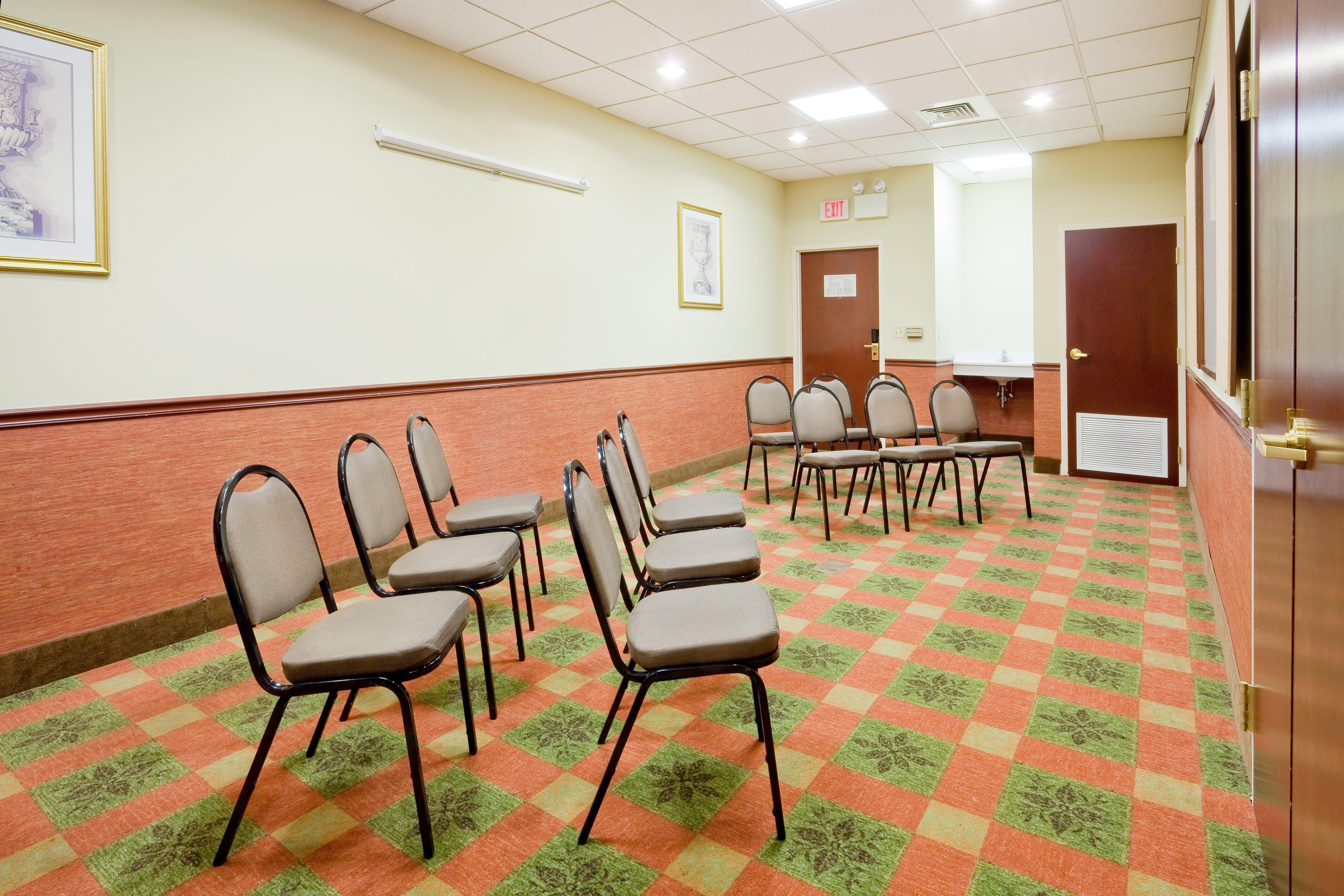 Holiday Inn Express And Suites Quakertown - Allentown Area By Ihg Exterior photo